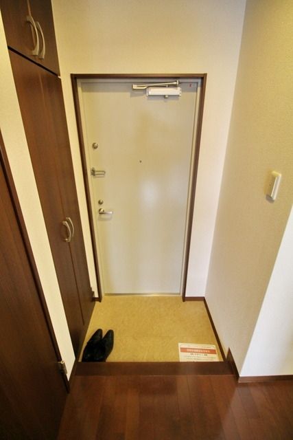 玄関　別部屋参考写真