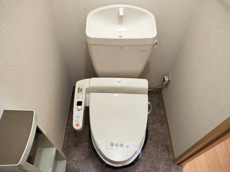 トイレ　トイレ