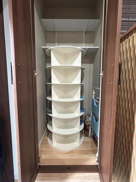 収納　シューズボックス