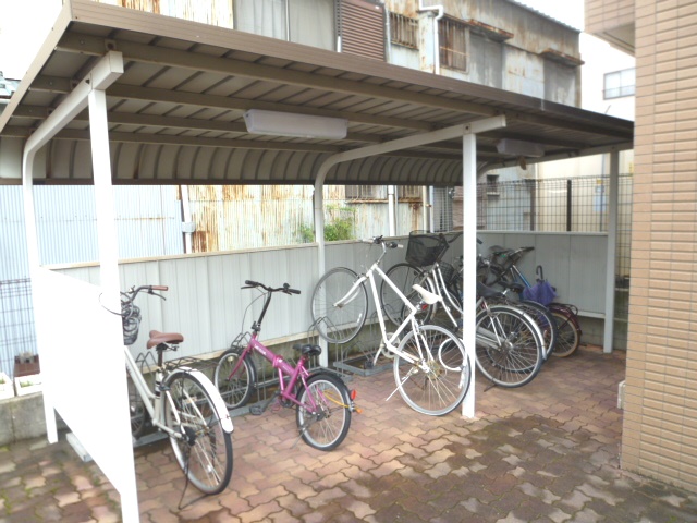 その他共有部分　自転車置き場