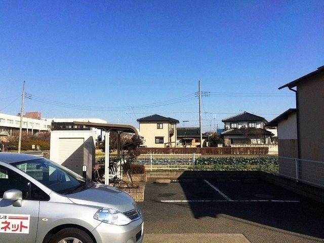 駐車場　お問い合わせは048-772-8202