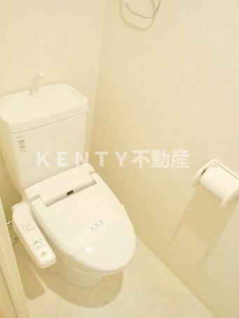 トイレ　コンパクトで使いやすいトイレです
