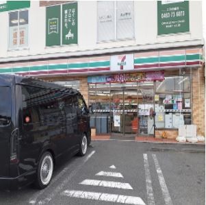 コンビニ　セブンイレブン（コンビニ）まで150m