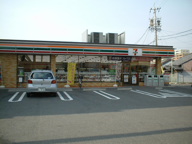 コンビニ　セブンイレブン 名古屋平安２丁目店 (コンビニ)（コンビニ）まで80m