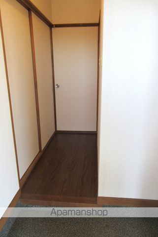 ドミール近藤の玄関写真