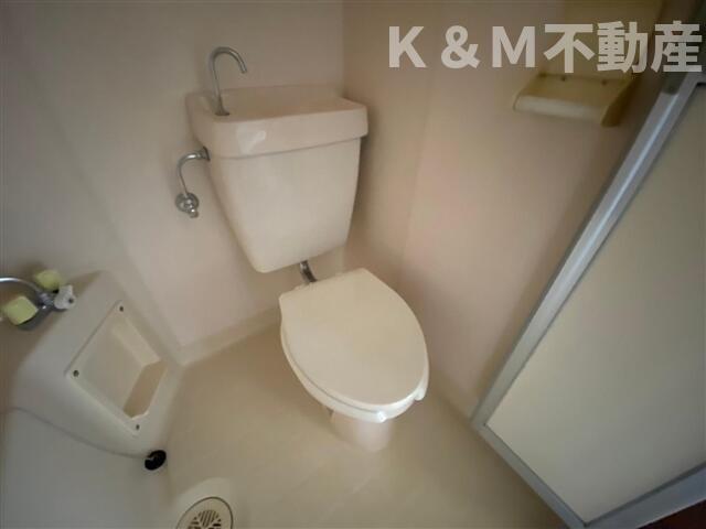 トイレ　落ち着いたトイレです