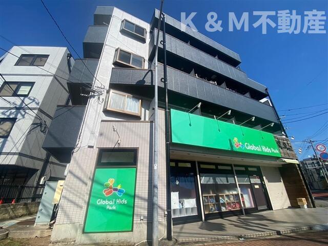 建物外観　外はこのようになっています