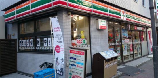 コンビニ　セブンイレブン港区芝4丁目店（コンビニ）まで221m