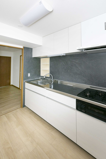 キッチン　お部屋に匂いがつきにくい独立型キッチン