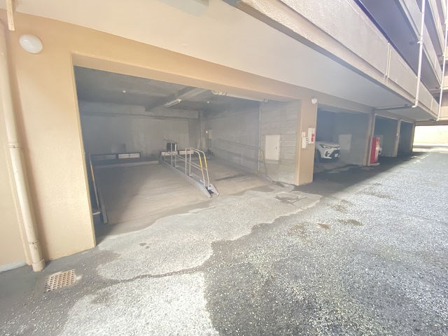 駐車場　カースペースがあります