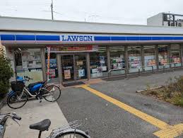 コンビニ　ローソン西宮市立中央病院前店（コンビニ）まで158m