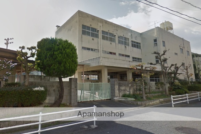 小学校　段原小学校（小学校）まで244m