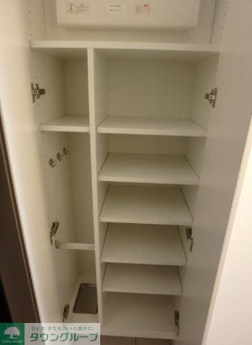 玄関　収納