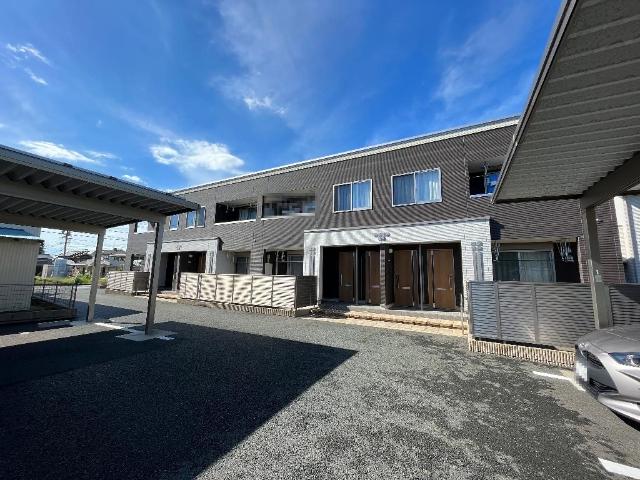 建物外観　外観写真（昼）