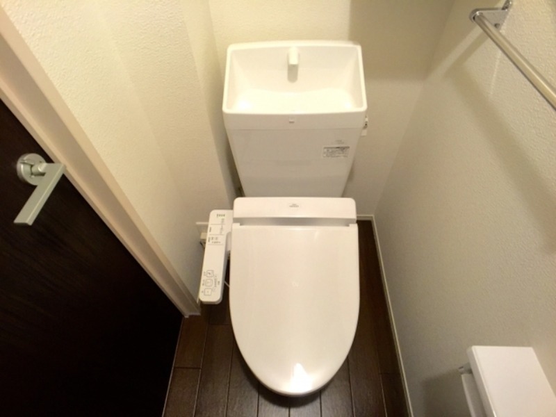 トイレ　図面と現状に相違がある場合には現状を優先