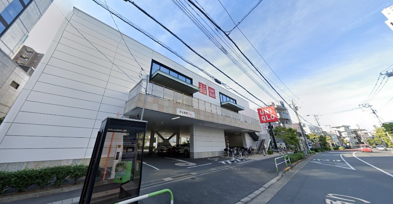 ショッピングセンター　ユニクロ王子神谷店（ショッピングセンター）まで488m