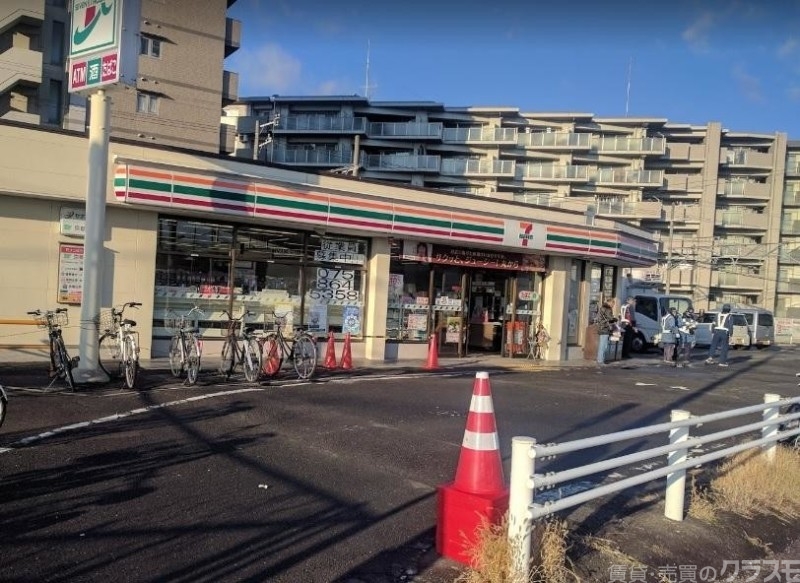 コンビニ　セブンイレブン天神川三条店（コンビニ）まで449m