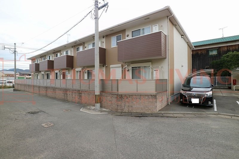 建物外観　粕屋町でのお部屋探しは、トーマスリビング粕屋店へご相談下さい