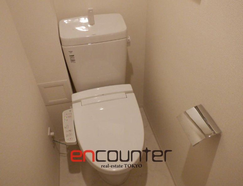 トイレ　※同マンション別室参考写真