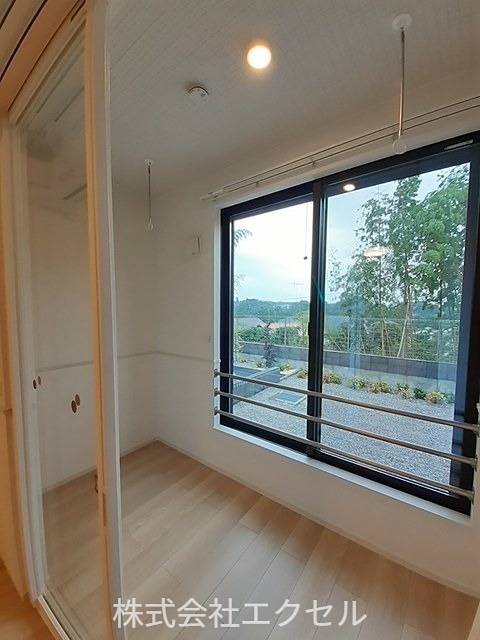 バルコニー　東向きです。