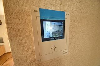 セキュリティ　★安心モニター付インターホンです★