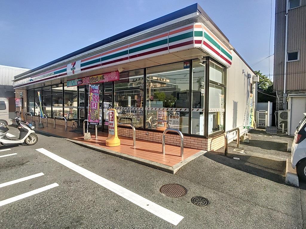 コンビニ　セブンイレブン山口第一病院前店（コンビニ）まで475m