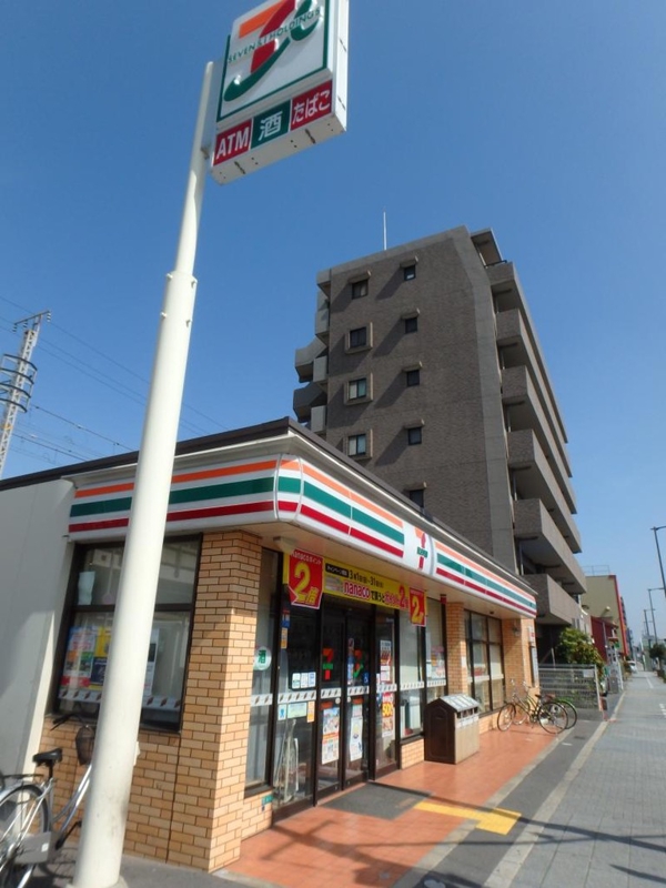 コンビニ　セブンイレブン（コンビニ）まで350m
