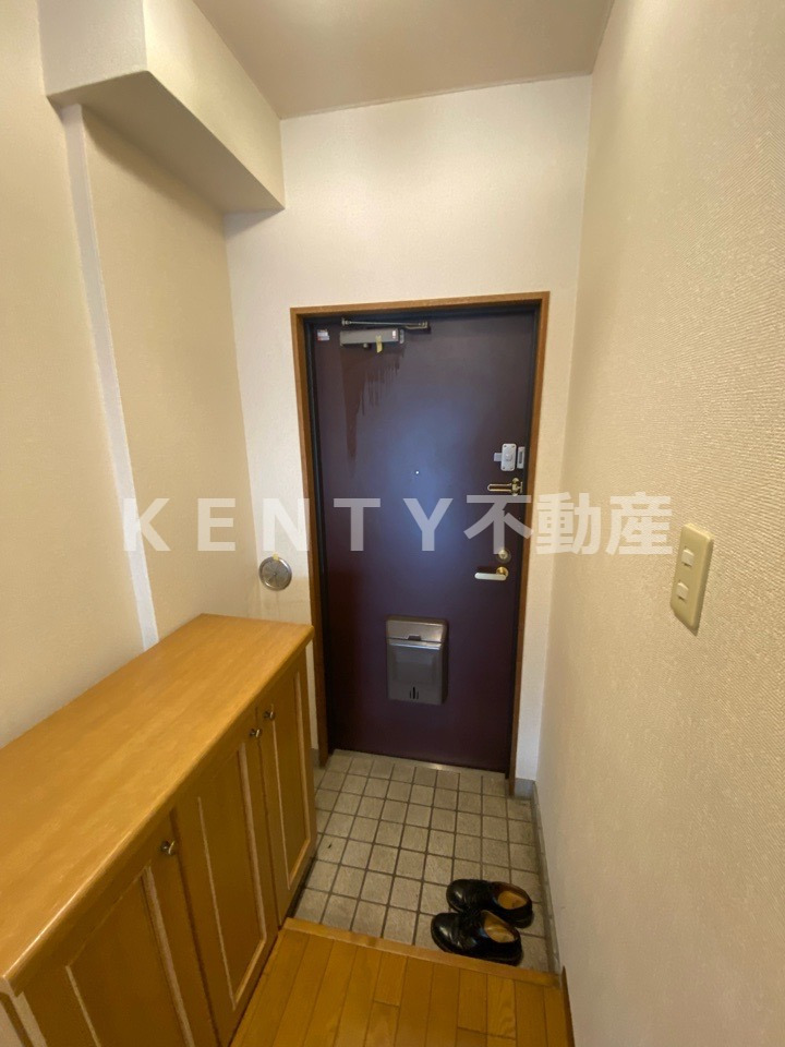玄関　シンプルで使いやすい玄関です