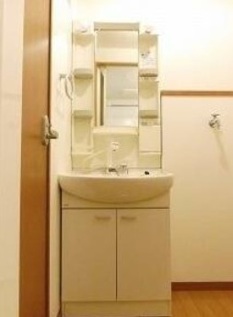 洗面設備　別部屋同仕様タイプ