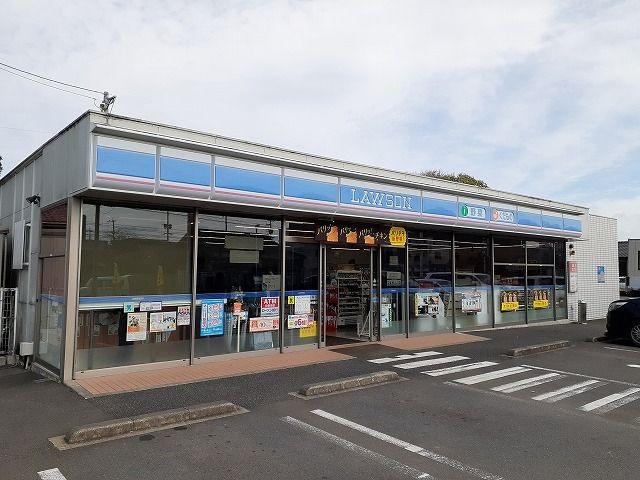コンビニ　ローソン小林中央通店（コンビニ）まで450m