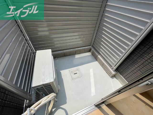 バルコニー　専用庭（イメージ）