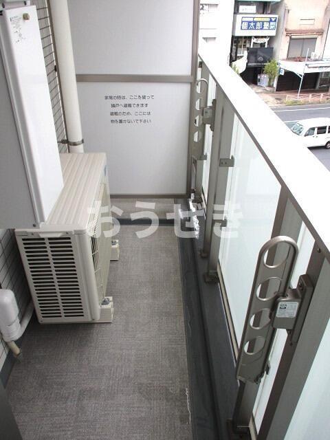 バルコニー　別部屋同間取?