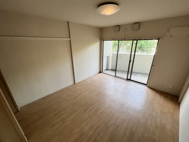 居室・リビング　エアコン付きで初期費用を抑えられます♪