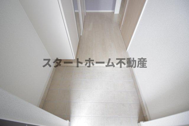 玄関　シンプルで使いやすい玄関です