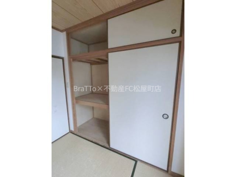 収納　収納（押入）