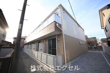 建物外観　女性にも安心のSECOM導入防犯配慮型住宅です。