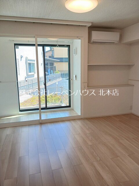 居室・リビング　レーベンハウス北本店へ048-590-5757
