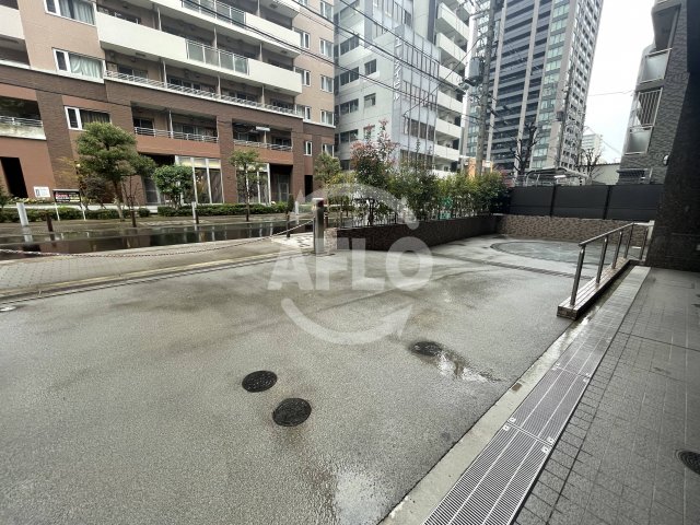 駐車場　リーガル四ツ橋立売堀ＩＩ　駐車場