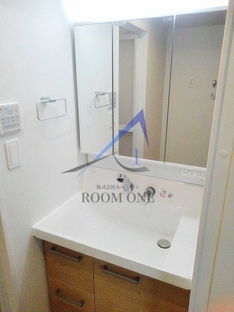 洗面設備　洗面台です。