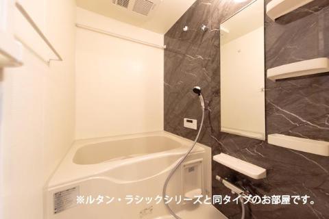 バス・シャワールーム　追焚と乾燥機能付バス