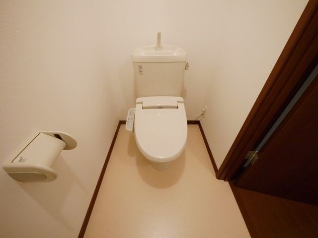 トイレ　★シャワー付きトイレ★