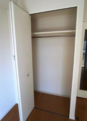 収納　※別部屋の参考写真です。