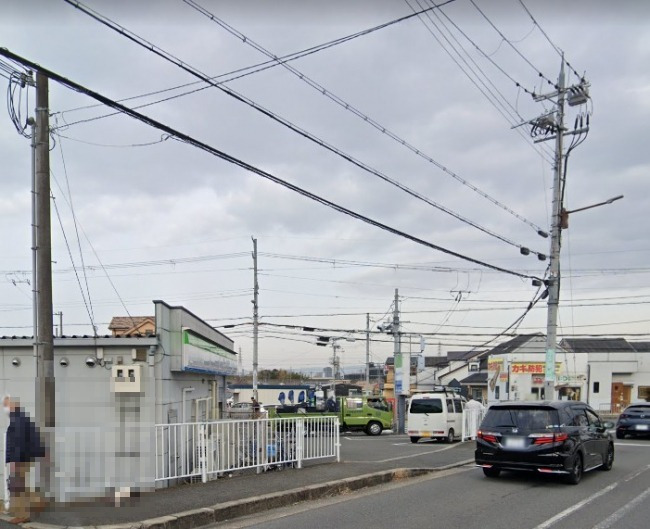 コンビニ　ファミリーマート 交野星田店（コンビニ）まで306m