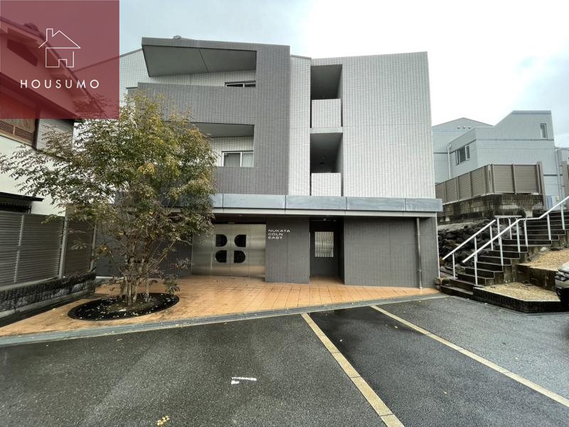 建物外観　外観は落ち着いています