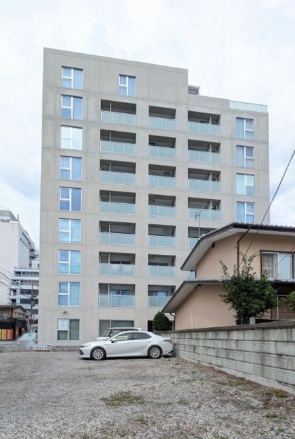 建物外観　ＥＡＳＴ　ＣＯＮＣＩＥ