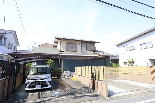 駐車場　２台付き無料