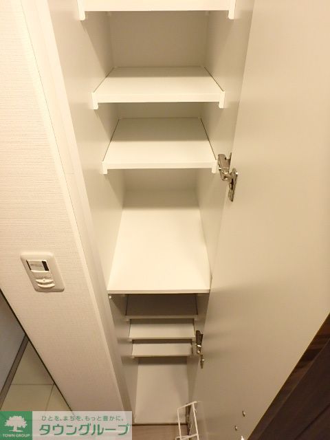 収納　シューズボックス