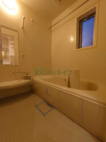 バス・シャワールーム　別部屋参考写真