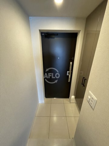 玄関　ラシュレ大阪同心　玄関スペース