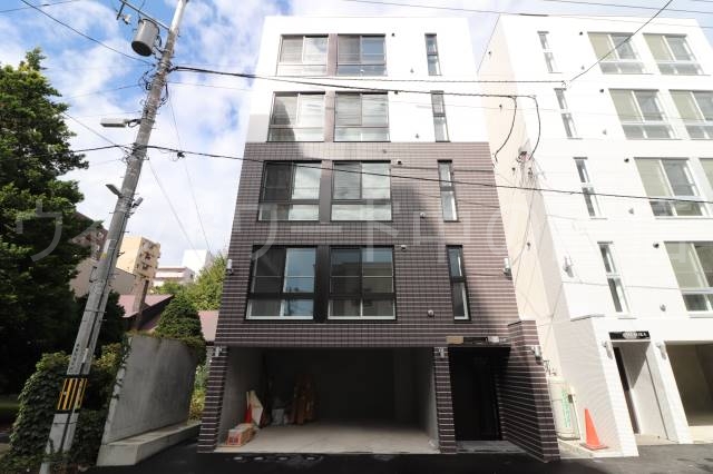 建物外観　詳細は、ウィンドワード中の島店までご相談下さい。